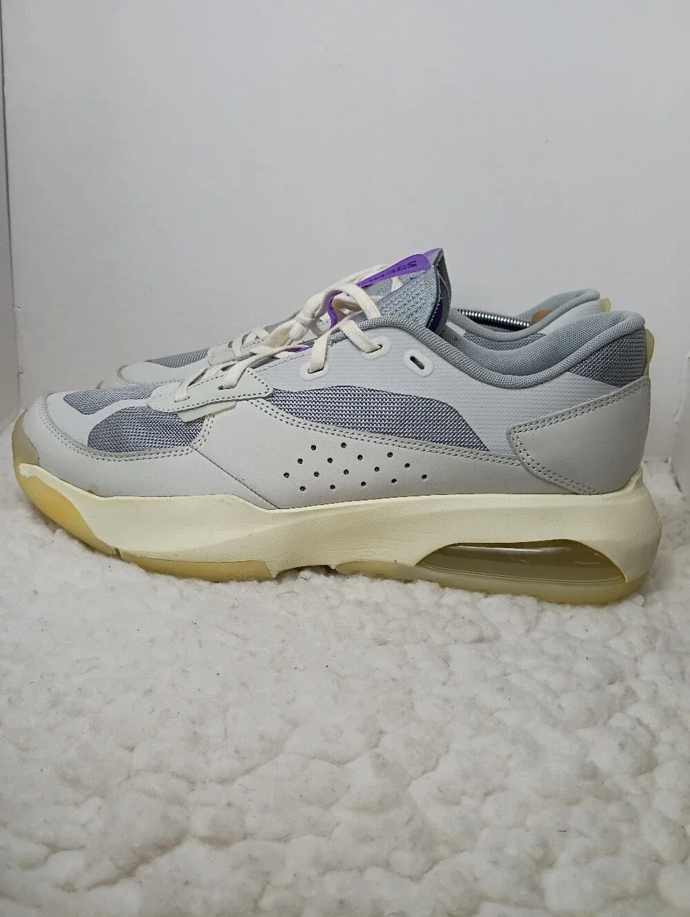 Jordan Air 200E Grey Coconut Milk Purple Men's Size 14 DC9836-110.Pre-owned and
